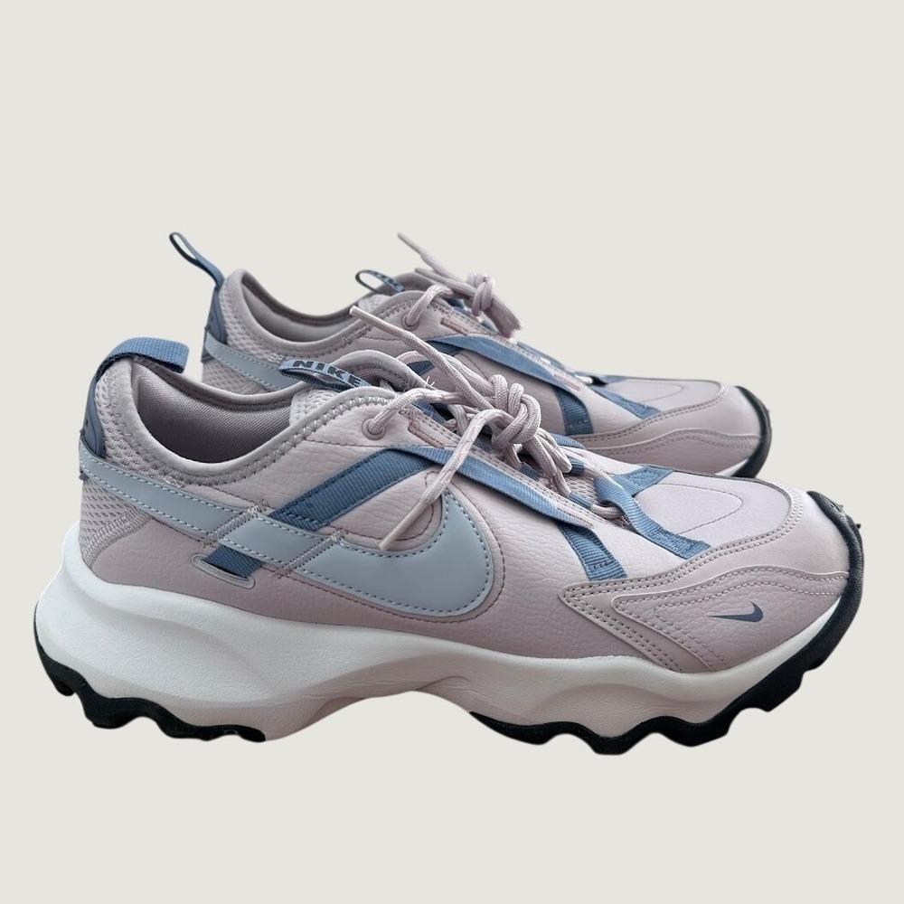 Nike TC 7900 Sneakers Womens 11.5 Lavender Blue New Chunky DD9682-002